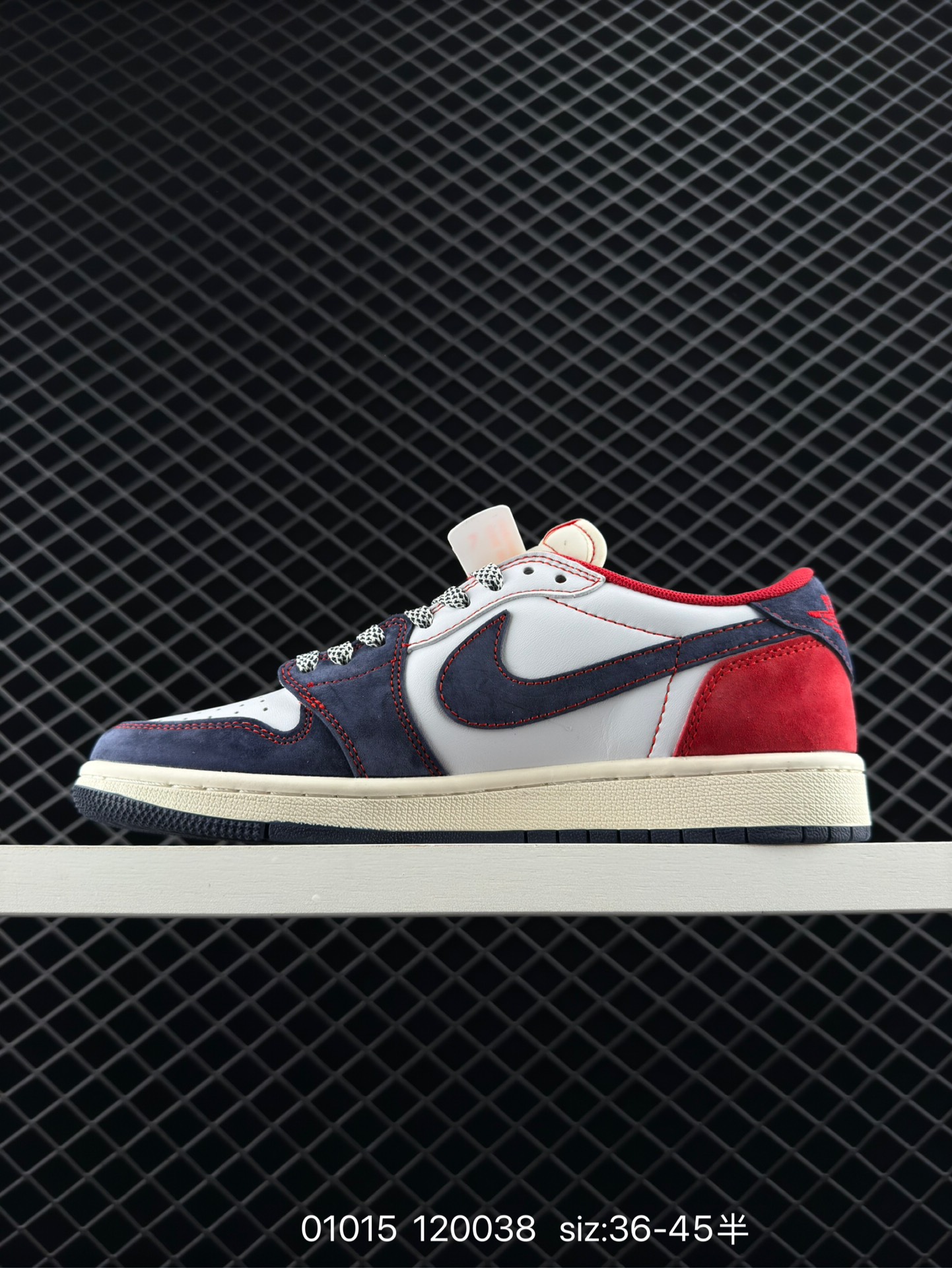 Travis Scott x Air Jordan 1 ” Reverse Mocha “